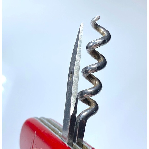 Victorinox Switzerland Stainless Rostfrei Crossbow Officier Suisse Red 6 Tool - Picture 8 of 11